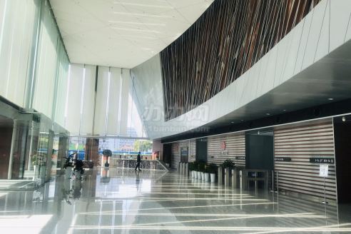 四川北路【中信广场】205平特价4元装修带家具出租—上海虹口区办公室